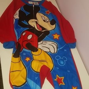 Disney Mickey Mouse sleeper universal
